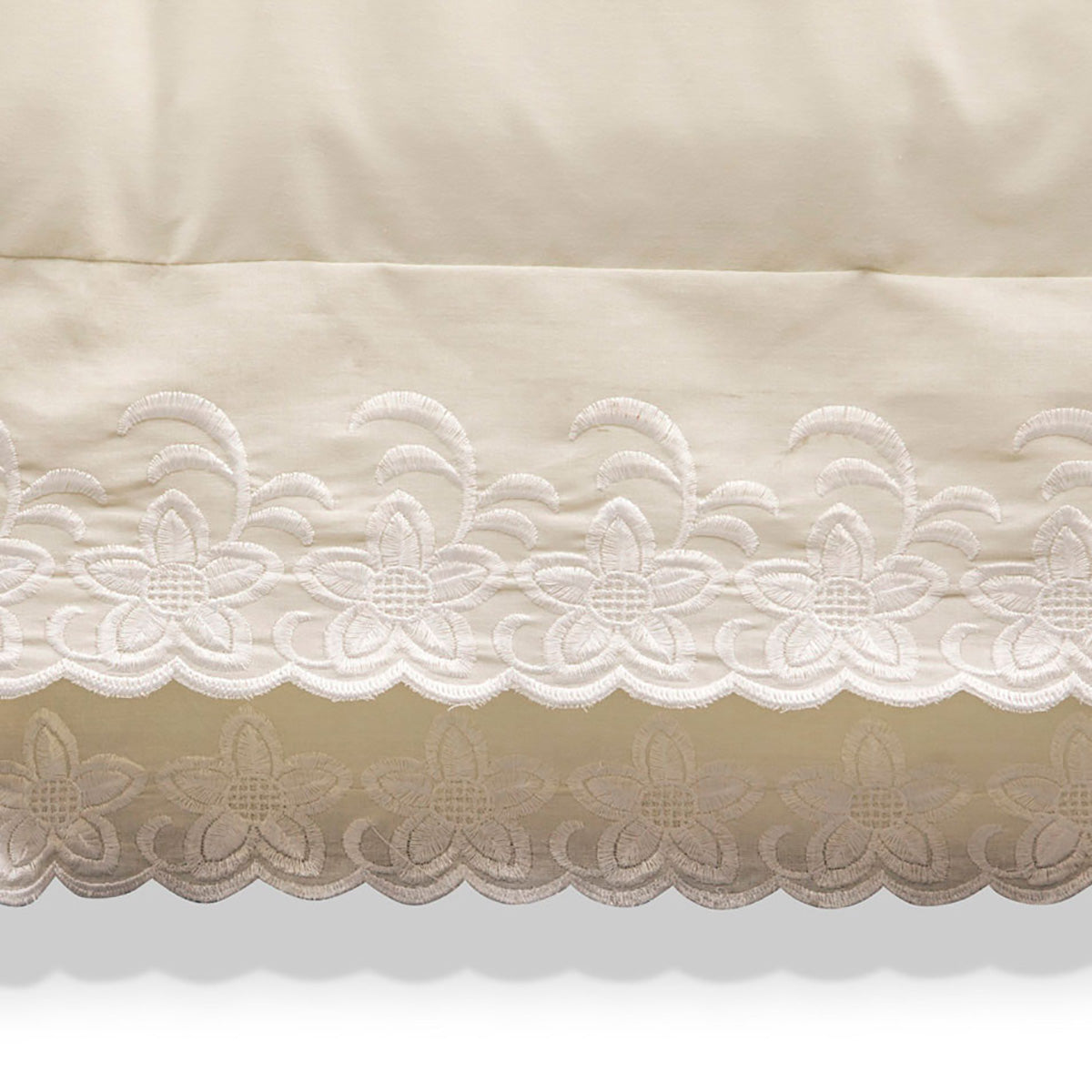 Juego de edreduvet bordado Fidanza